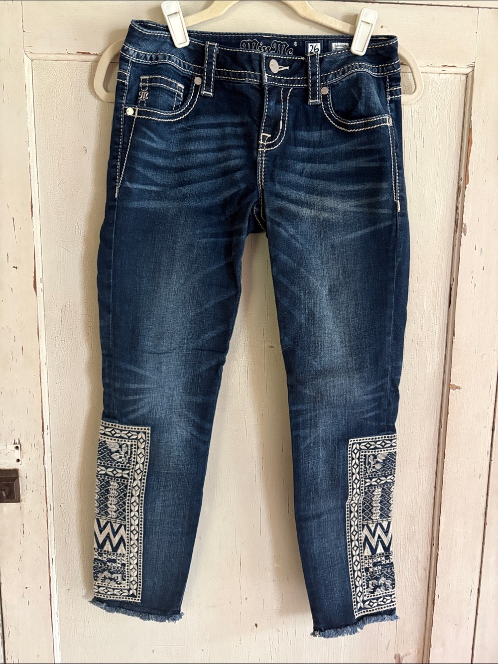 Miss Me Embroidered Ankle Jeans
